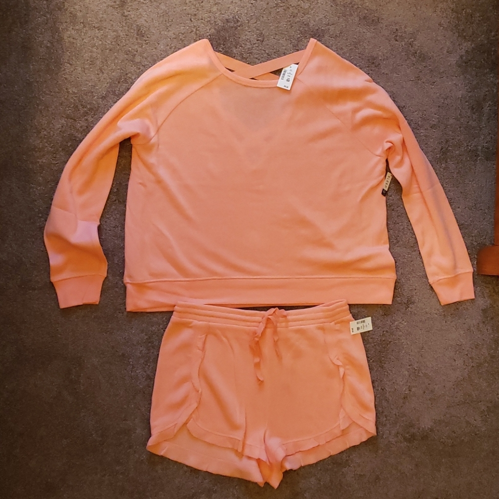 Aeropostale Live Love Dream sleep set